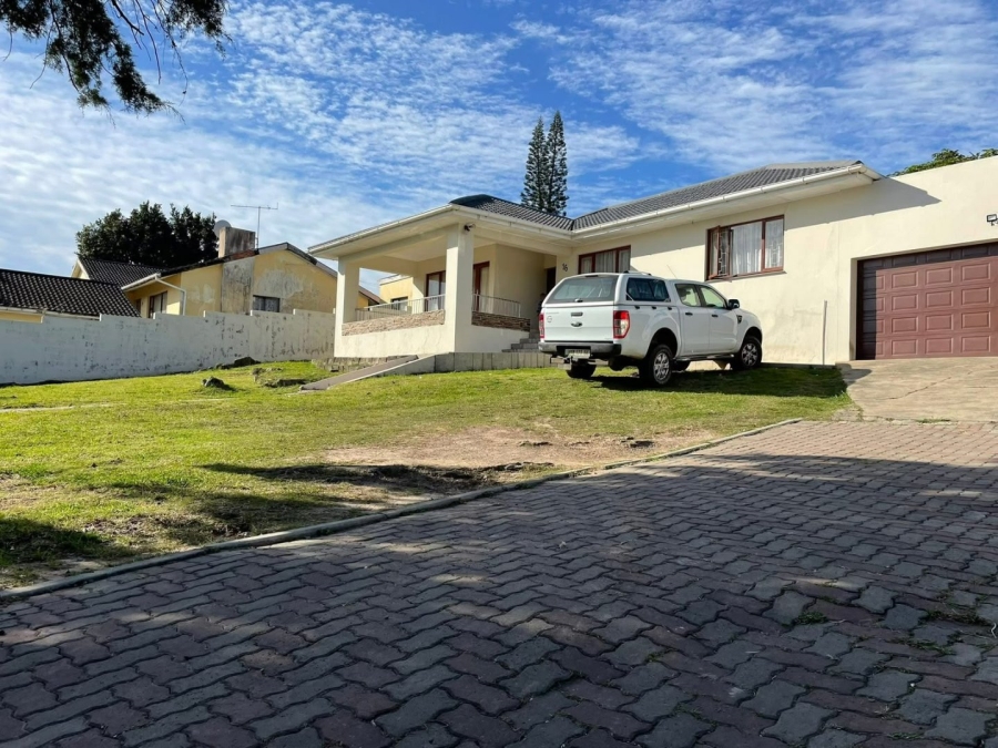 4 Bedroom Property for Sale in Haven Hills Eastern Cape